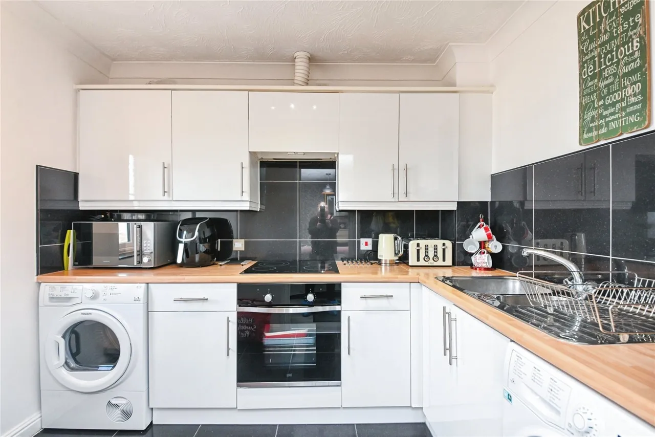 Selsey Avenue, Clacton-on-Sea, Essex, CO15, photo 4