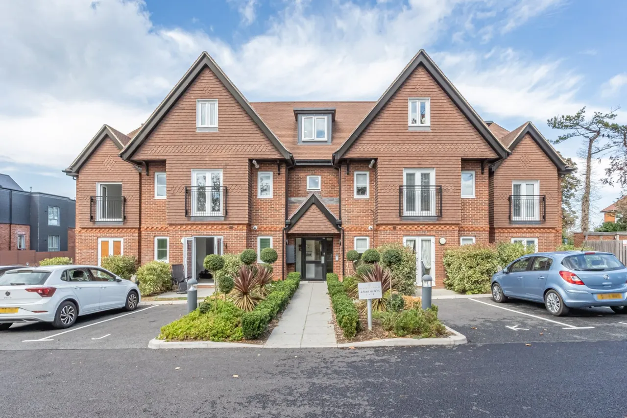 2 bed flat for sale, Linksfield Road, Westgate-on-Sea, CT8