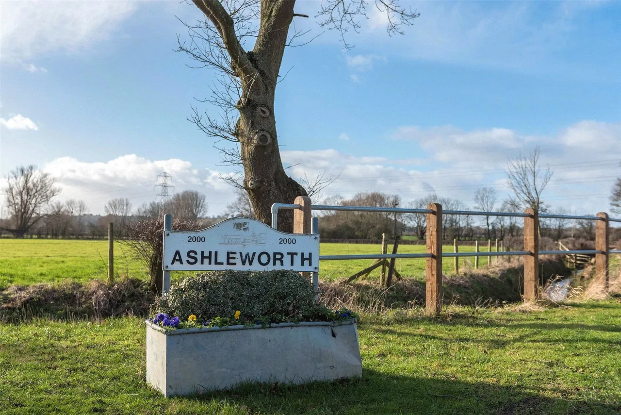 Fulljames Crescent, Gloucestershire, Ashleworth, GL19 4FE, photo 20