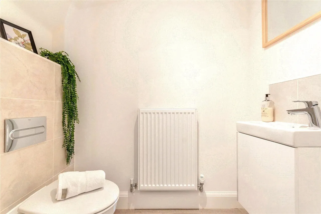 Fulljames Crescent, Gloucestershire, Ashleworth, GL19 4FE, photo 17