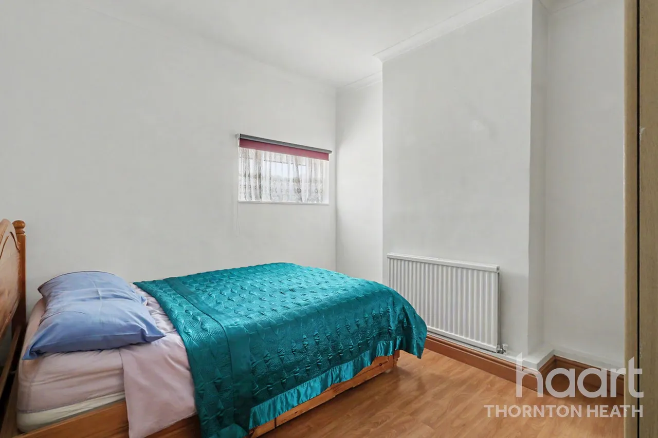 Whitehorse Lane, London, SE25, photo 8
