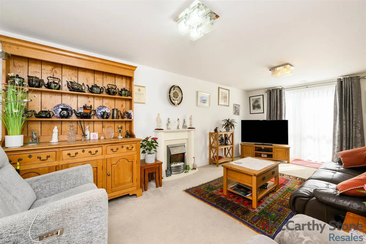 Hale Road, Hertford, SG13, photo 6