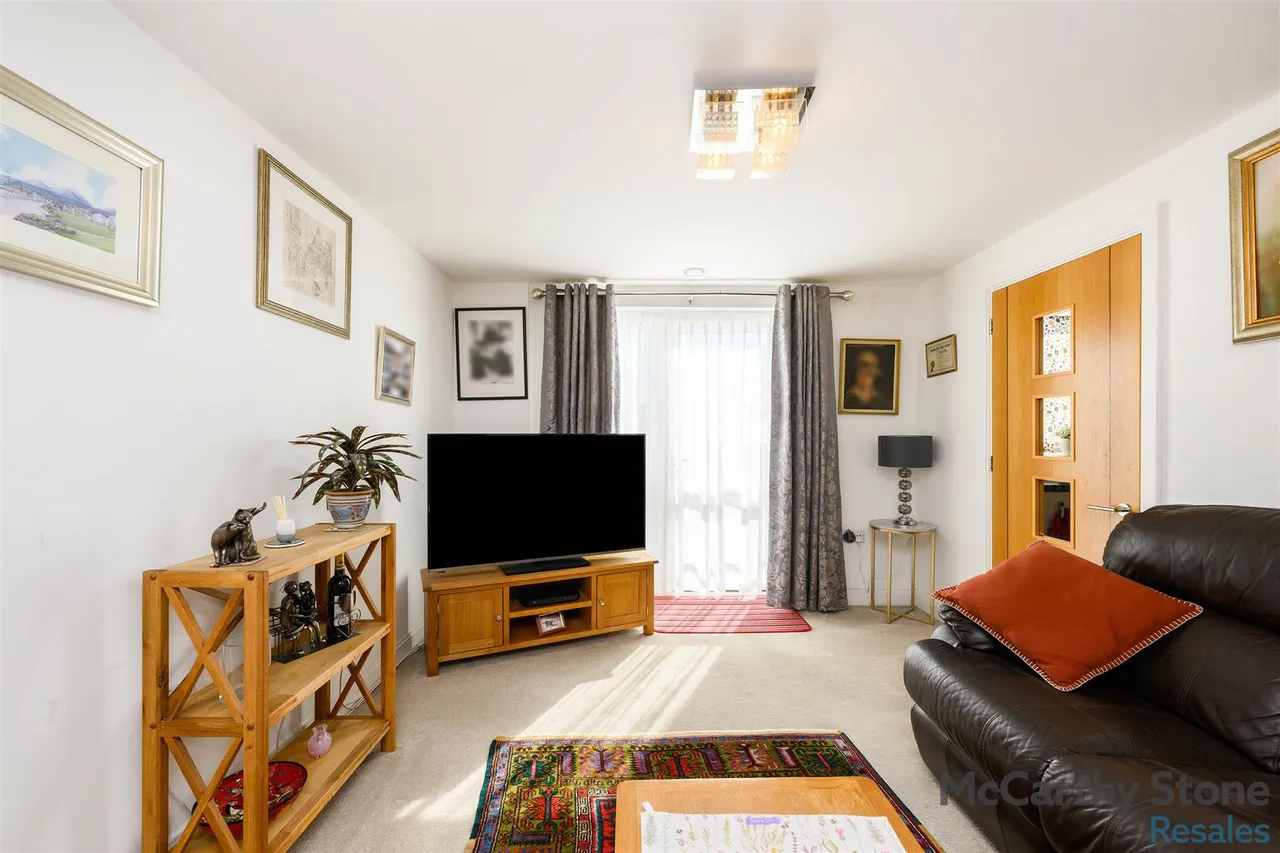 Hale Road, Hertford, SG13, photo 4