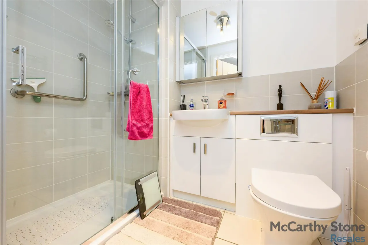 Hale Road, Hertford, SG13, photo 21