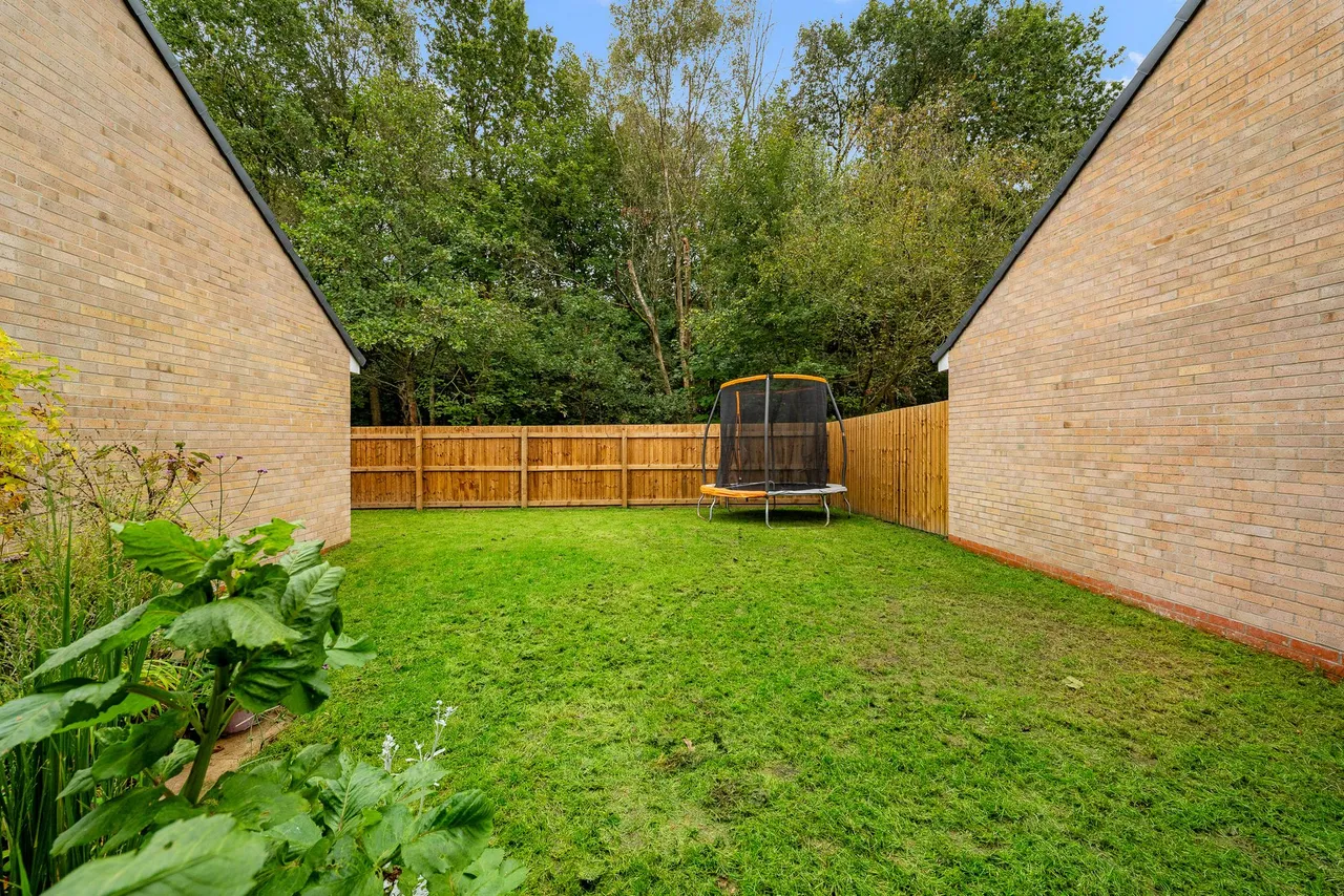 Huntingdon Chase, Runcorn, WA7, photo 29