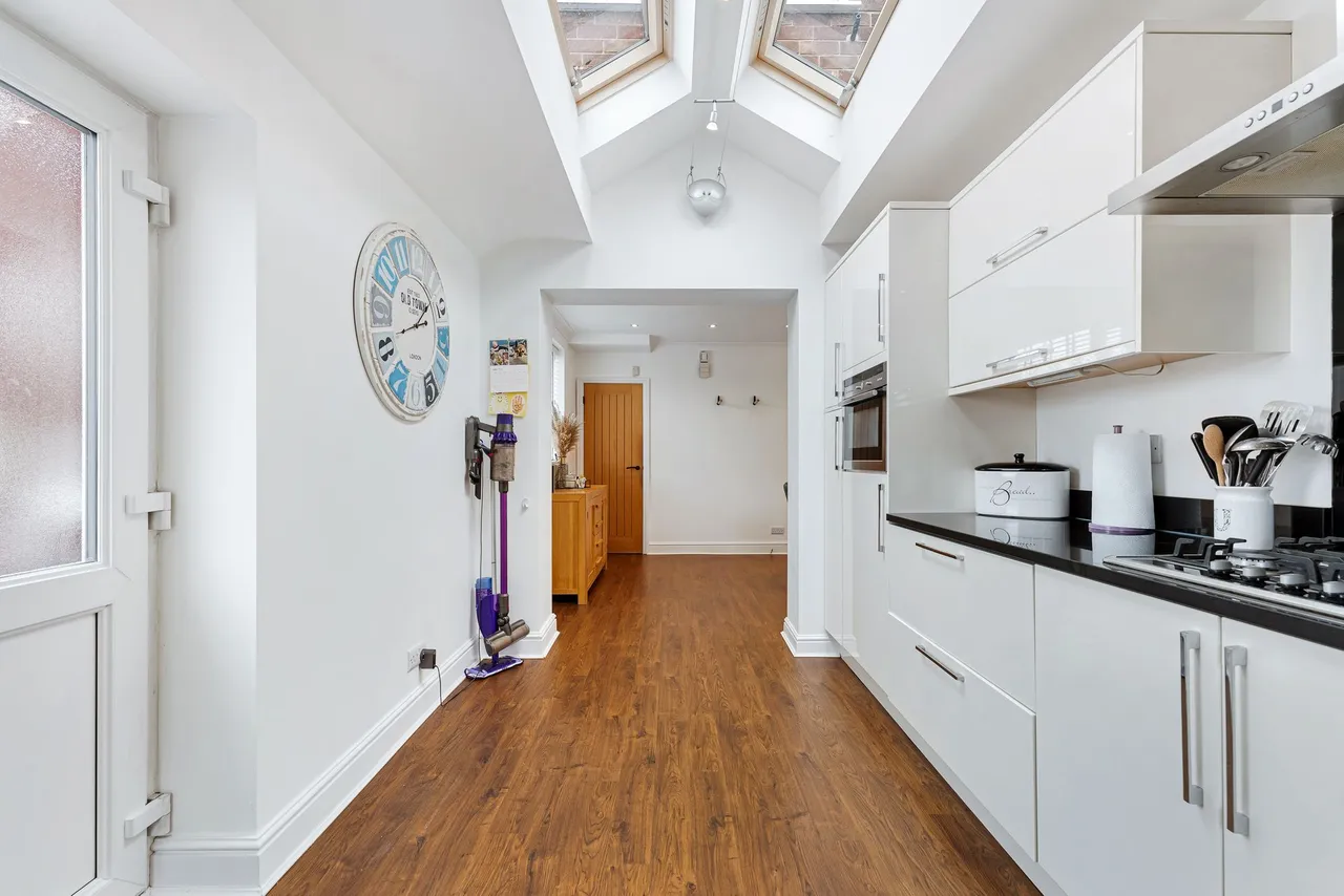 St. Marys Road, Halton, Runcorn, Runcorn, WA7 2BJ, photo 6