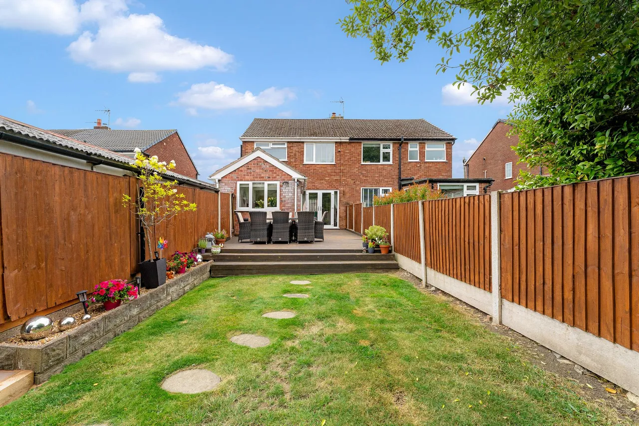 St. Marys Road, Halton, Runcorn, Runcorn, WA7 2BJ, photo 24