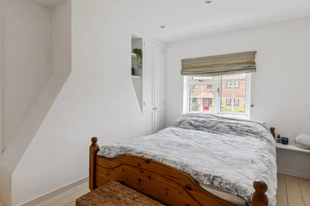Henwood Green Road, Pembury, TN2, photo 12