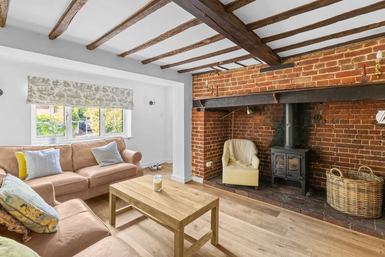 Henwood Green Road, Pembury, TN2, photo 2