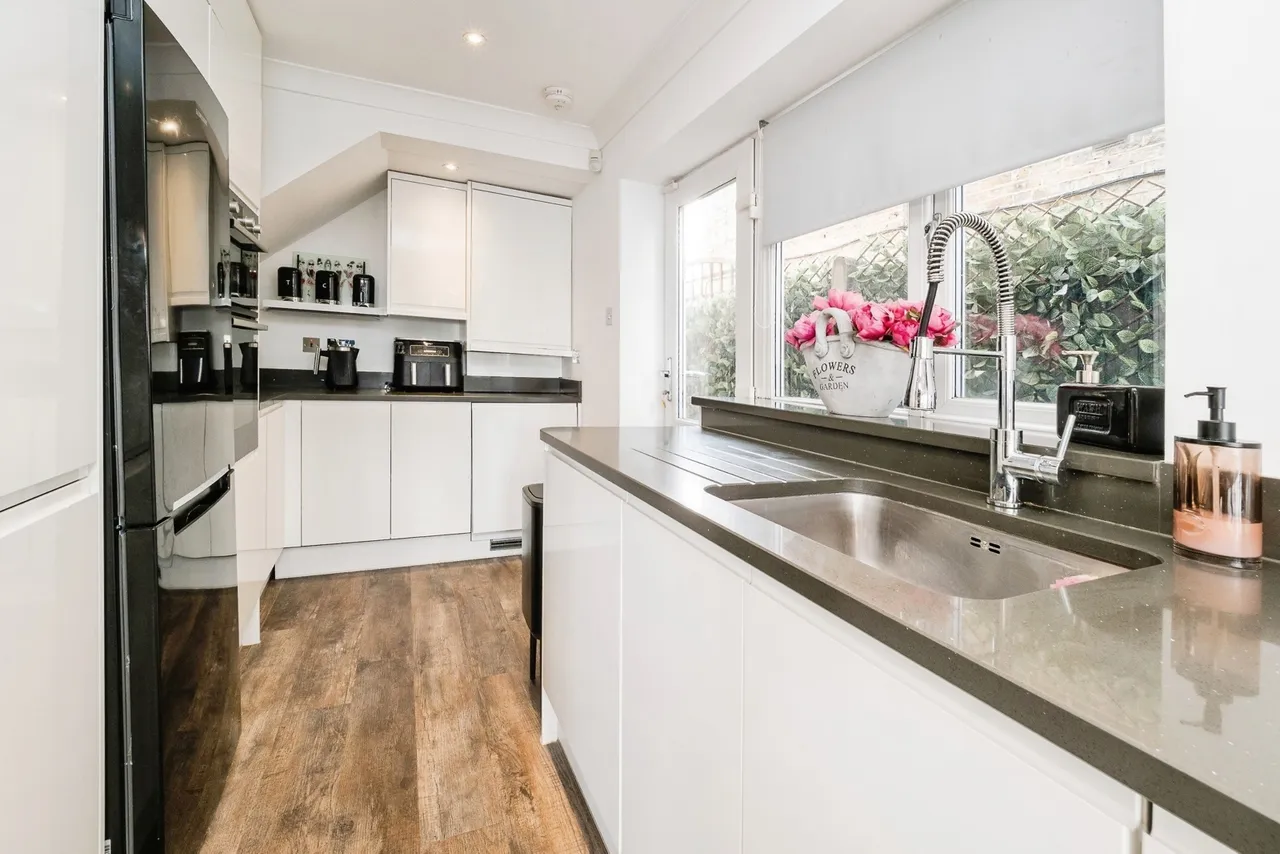 Princes Road, Buckhurst Hill, Essex, IG9, photo 8