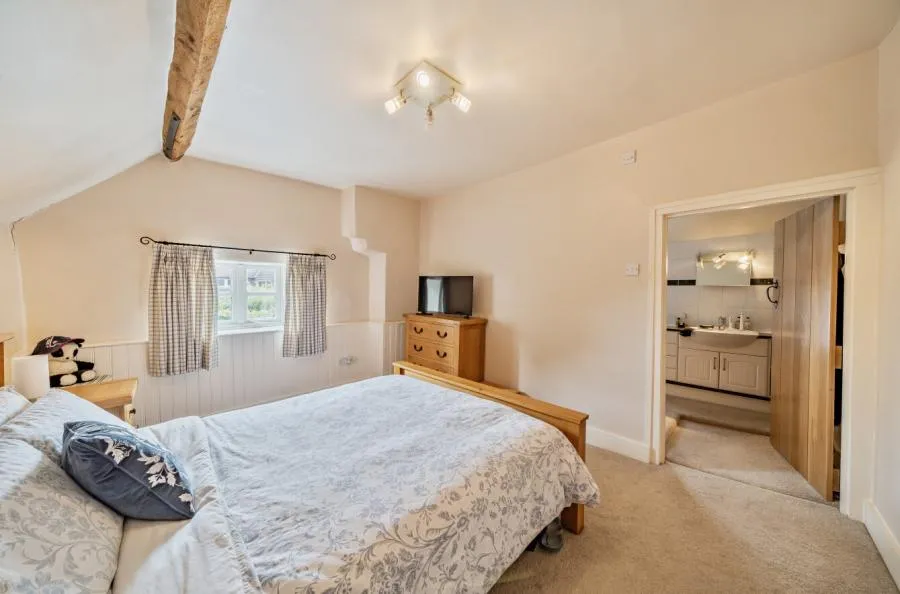 North Street, Aston, OX18, photo 22