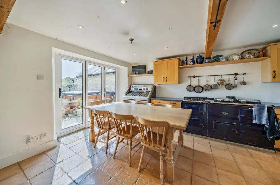 North Street, Aston, OX18, photo 5