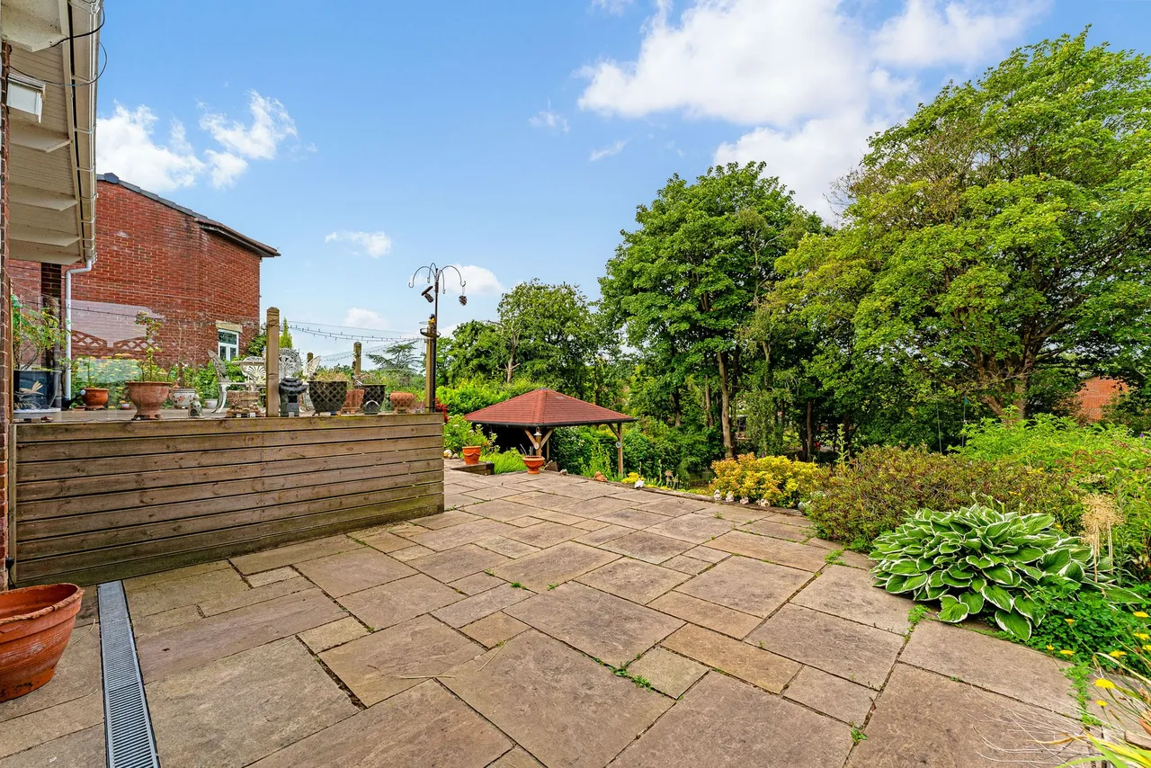 Oakwood Avenue, Ashton-In-Makerfield, Wigan, Wigan, WN4 9NS, photo 21