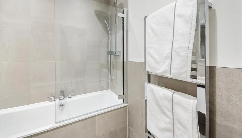 Rainville Road Hammersmith, London, London W6 9UF, photo 12