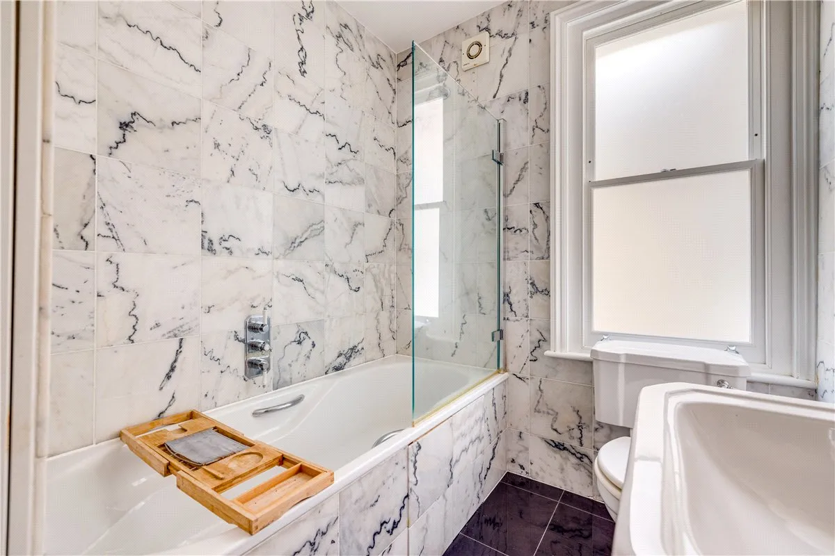 Replingham Road, London, SW18, photo 14