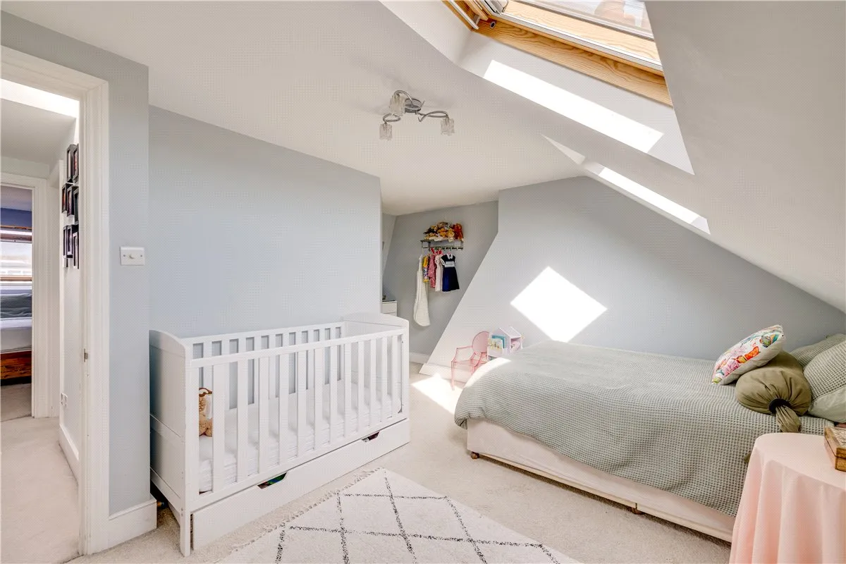 Replingham Road, London, SW18, photo 6