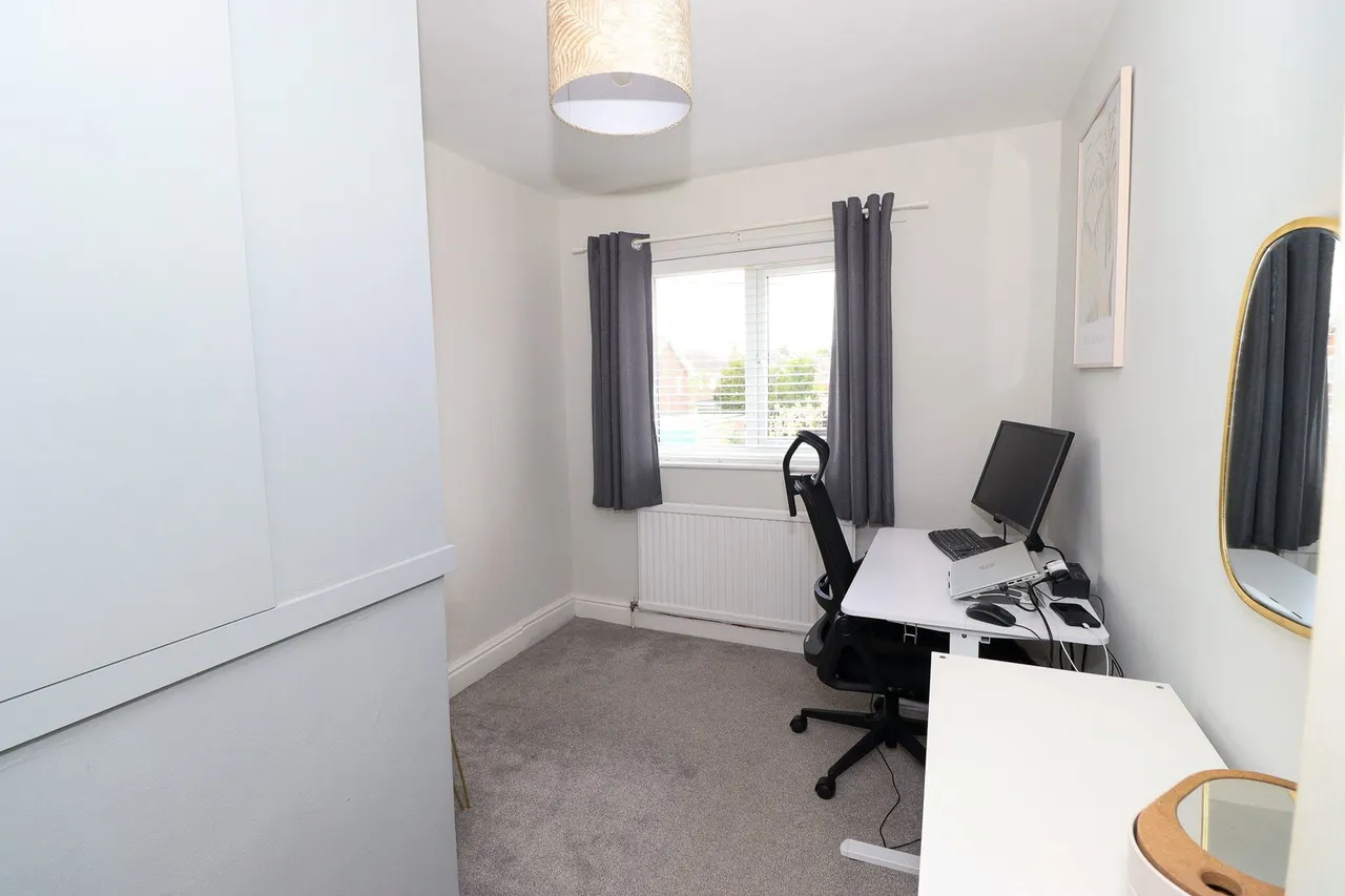 Parkway, Little Paxton, PE19, photo 20