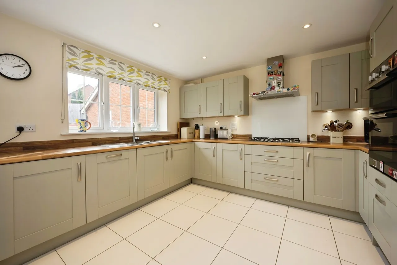 Perch Mews, Biddenham, MK40, photo 4