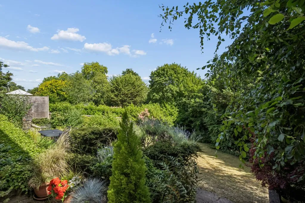 Highfield Park, Marlow SL7 2DE, photo 14