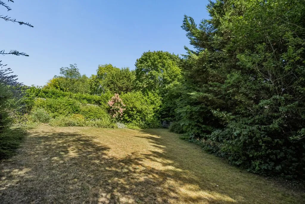 Highfield Park, Marlow SL7 2DE, photo 12