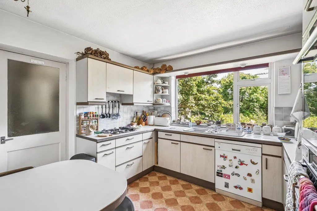 Highfield Park, Marlow SL7 2DE, photo 6
