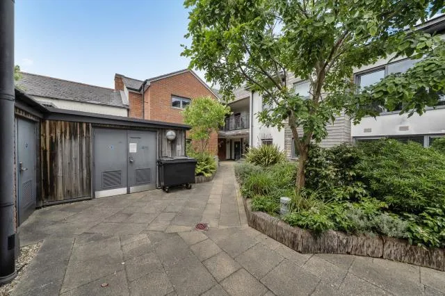 Park Way, Newbury, RG14, photo 15