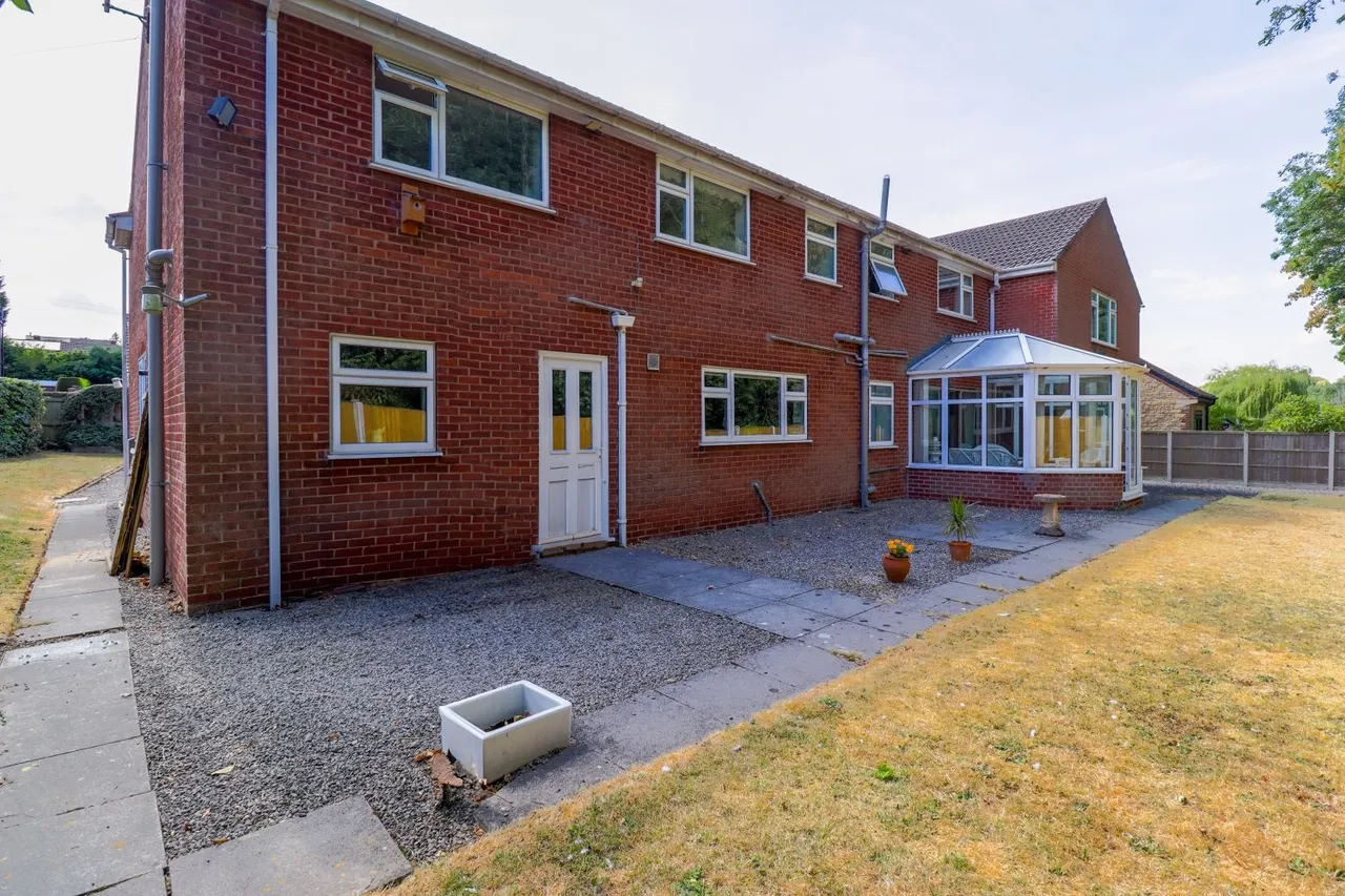 John Street, North Wingfield, S42, photo 18