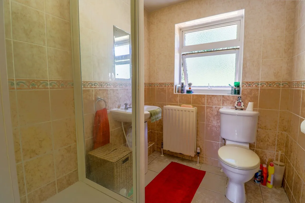 John Street, North Wingfield, S42, photo 15