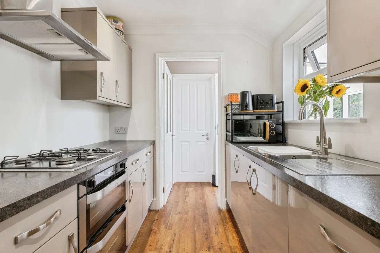 Preston Avenue, Wymondham, Norfolk, NR18, photo 5