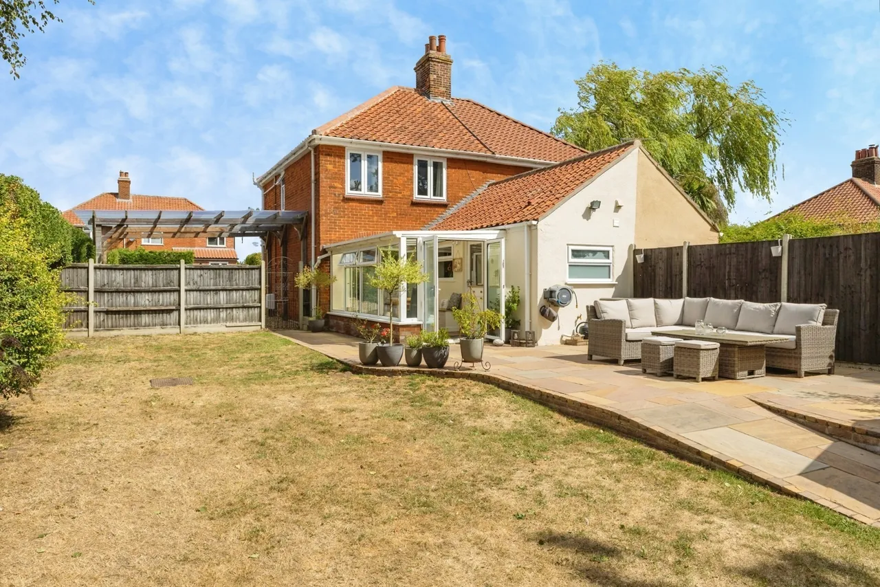 Preston Avenue, Wymondham, Norfolk, NR18, photo 16