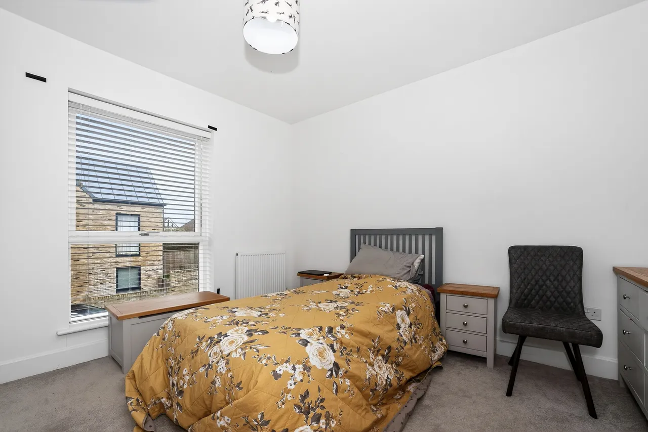 Ceres Place, Calne, SN11, photo 13