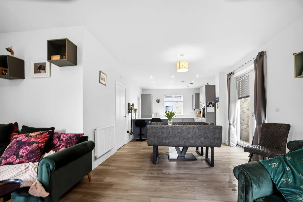 Ceres Place, Calne, SN11, photo 6