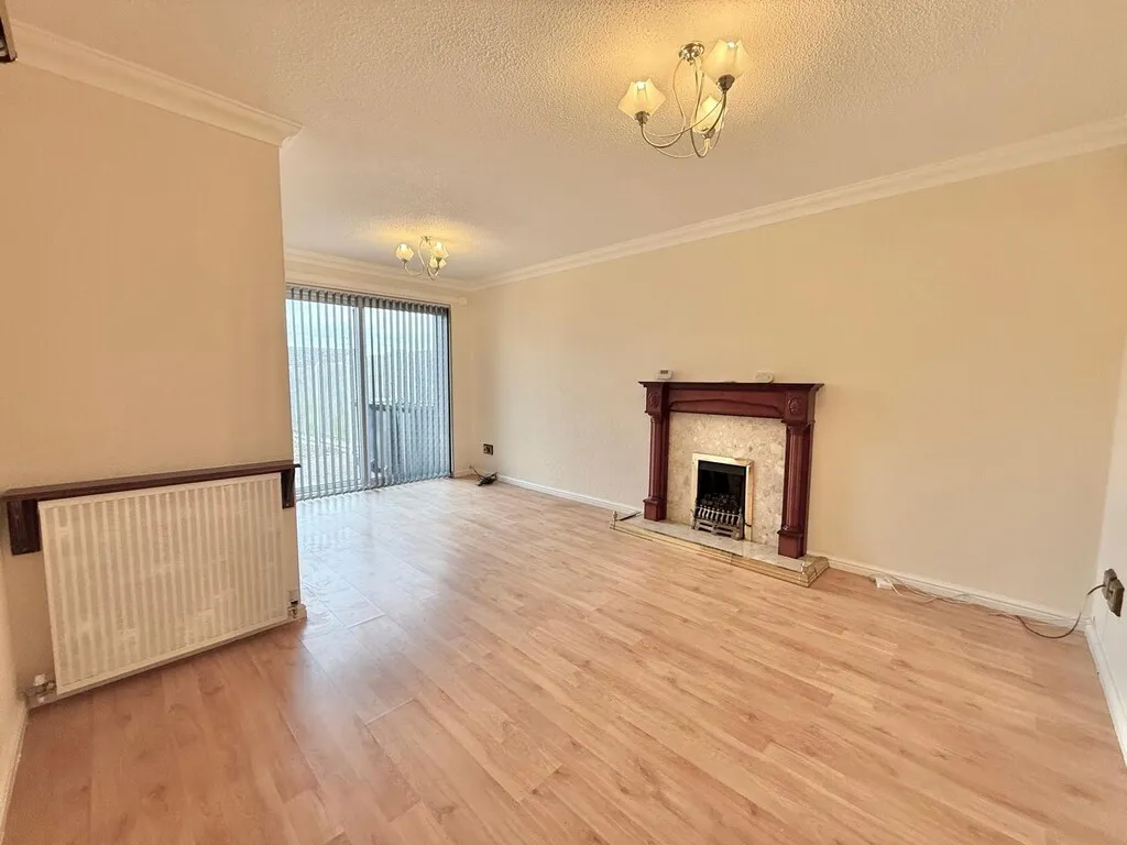Larchwood Road, Coventry, photo 5