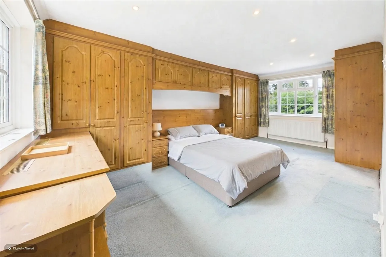 Crosby Hill Drive, Camberley, GU15, photo 8