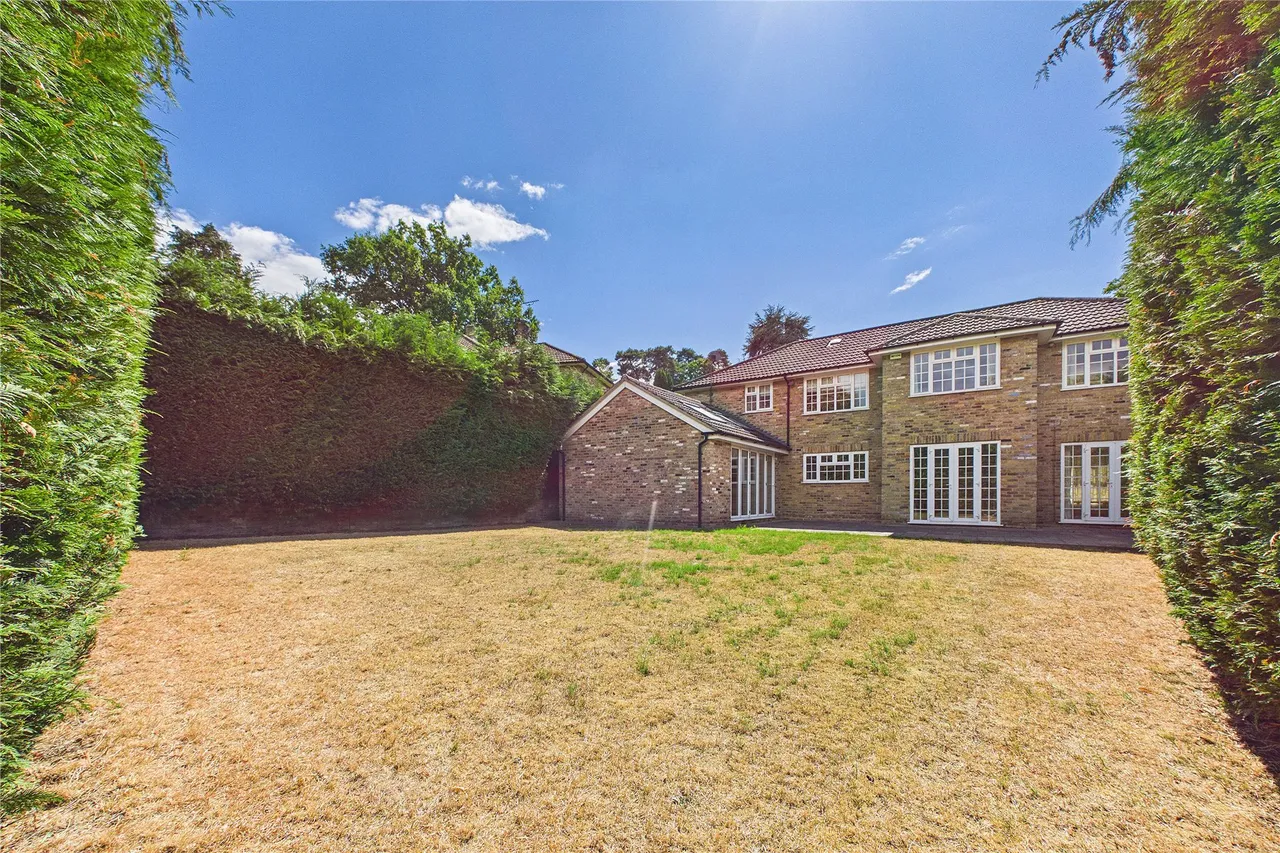 Crosby Hill Drive, Camberley, GU15, photo 14