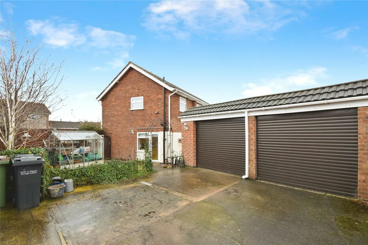 Cheshire Drive, Wigston, LE18, photo 12