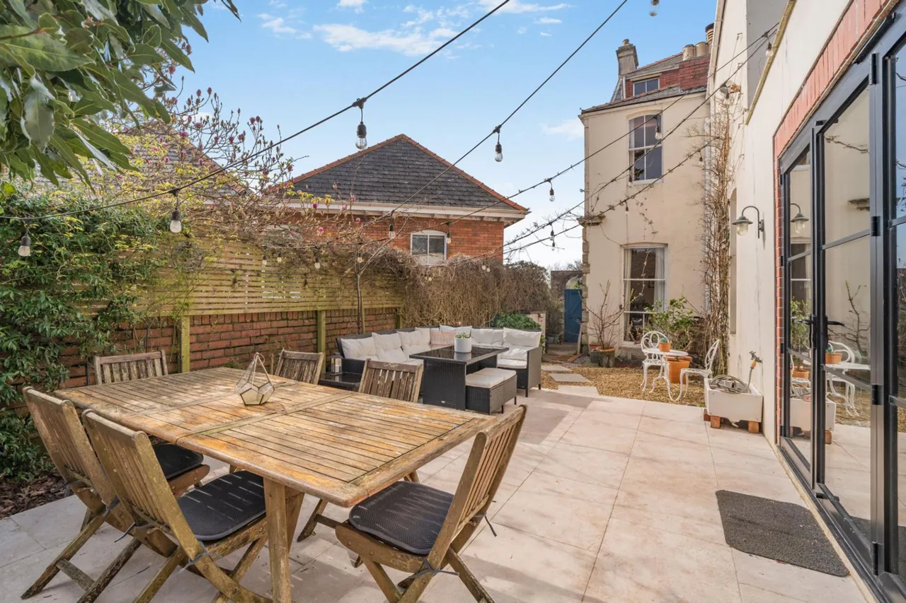 Stow Park Avenue, Newport, NP20, photo 24