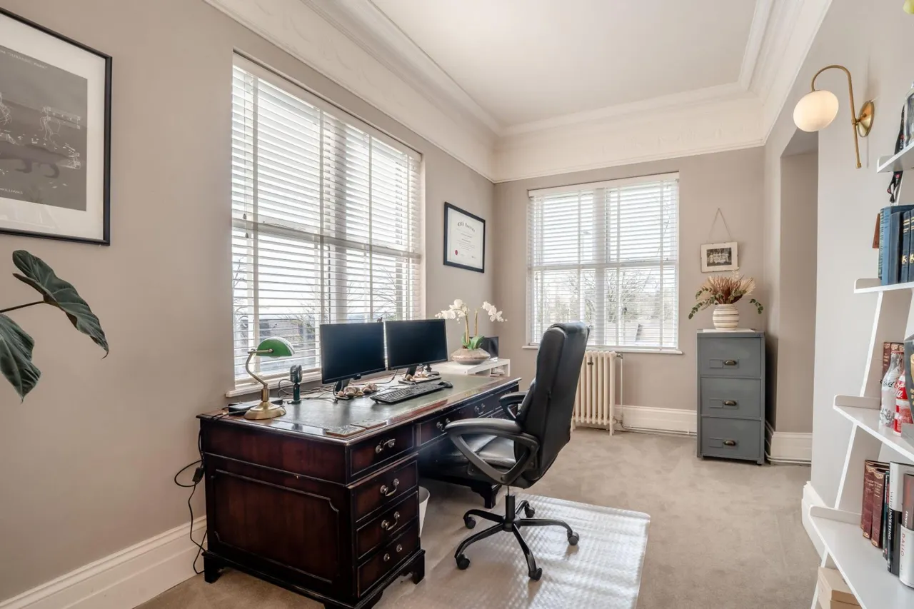Stow Park Avenue, Newport, NP20, photo 8
