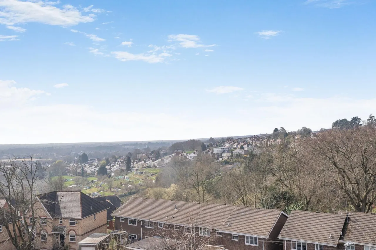 Stow Park Avenue, Newport, NP20, photo 22