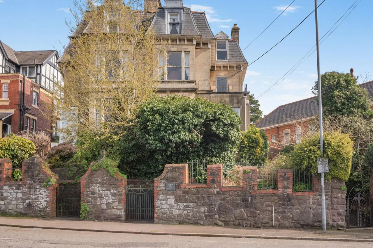 Stow Park Avenue, Newport, NP20, photo 29