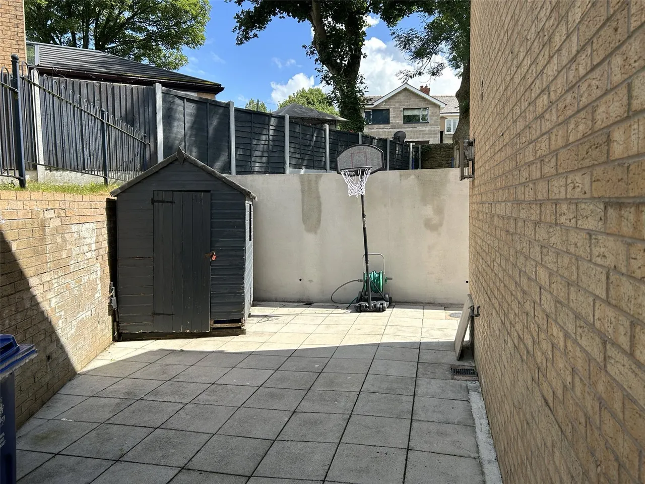Rochester Drive, Burnley, Lancashire, BB10, photo 15