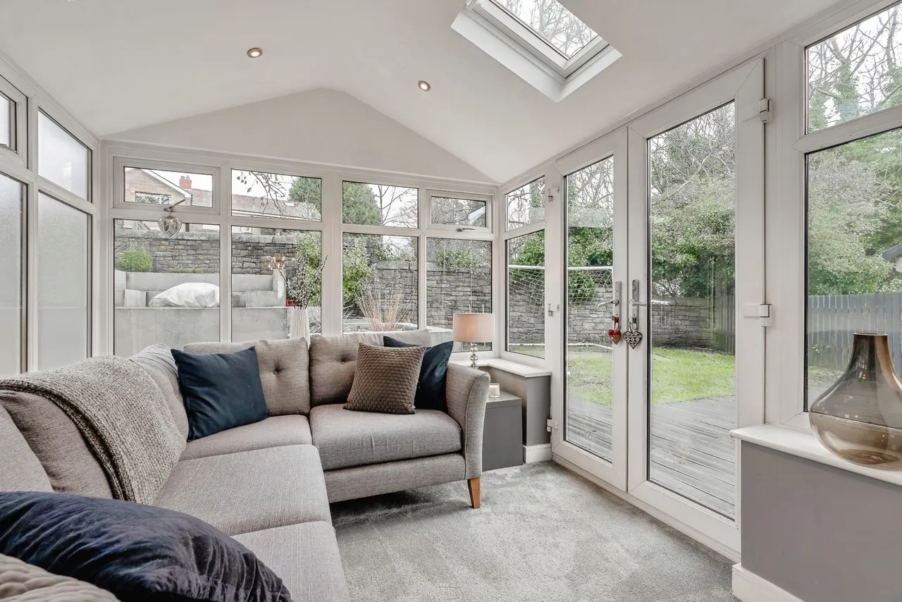 Rochester Drive, Burnley, Lancashire, BB10, photo 17