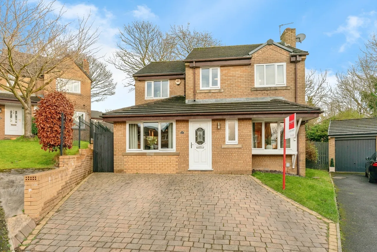 Rochester Drive, Burnley, Lancashire, BB10, photo 18