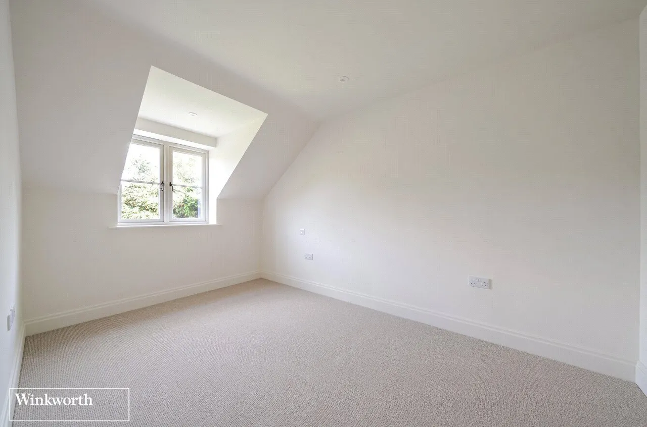 Mary Lane, North Waltham, RG25, photo 19