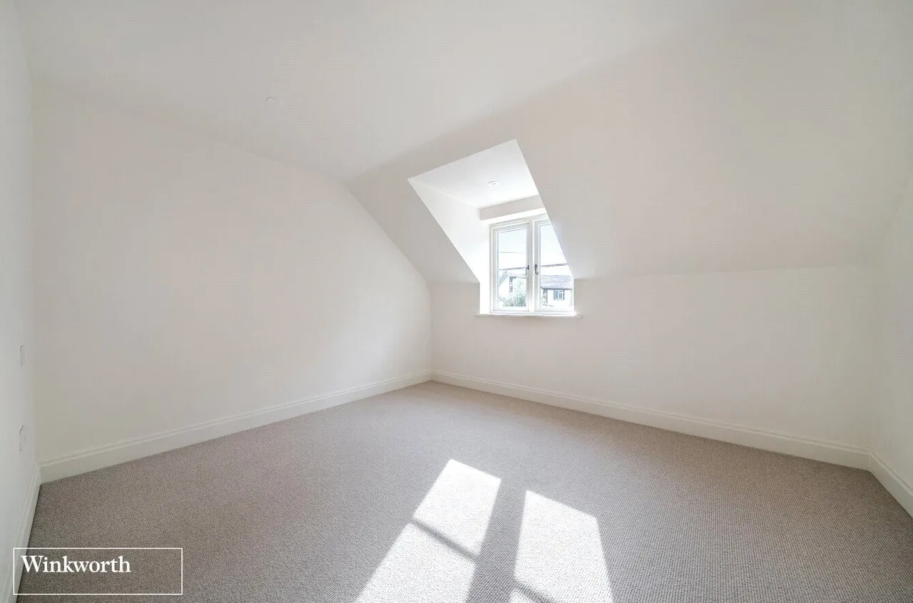 Mary Lane, North Waltham, RG25, photo 18