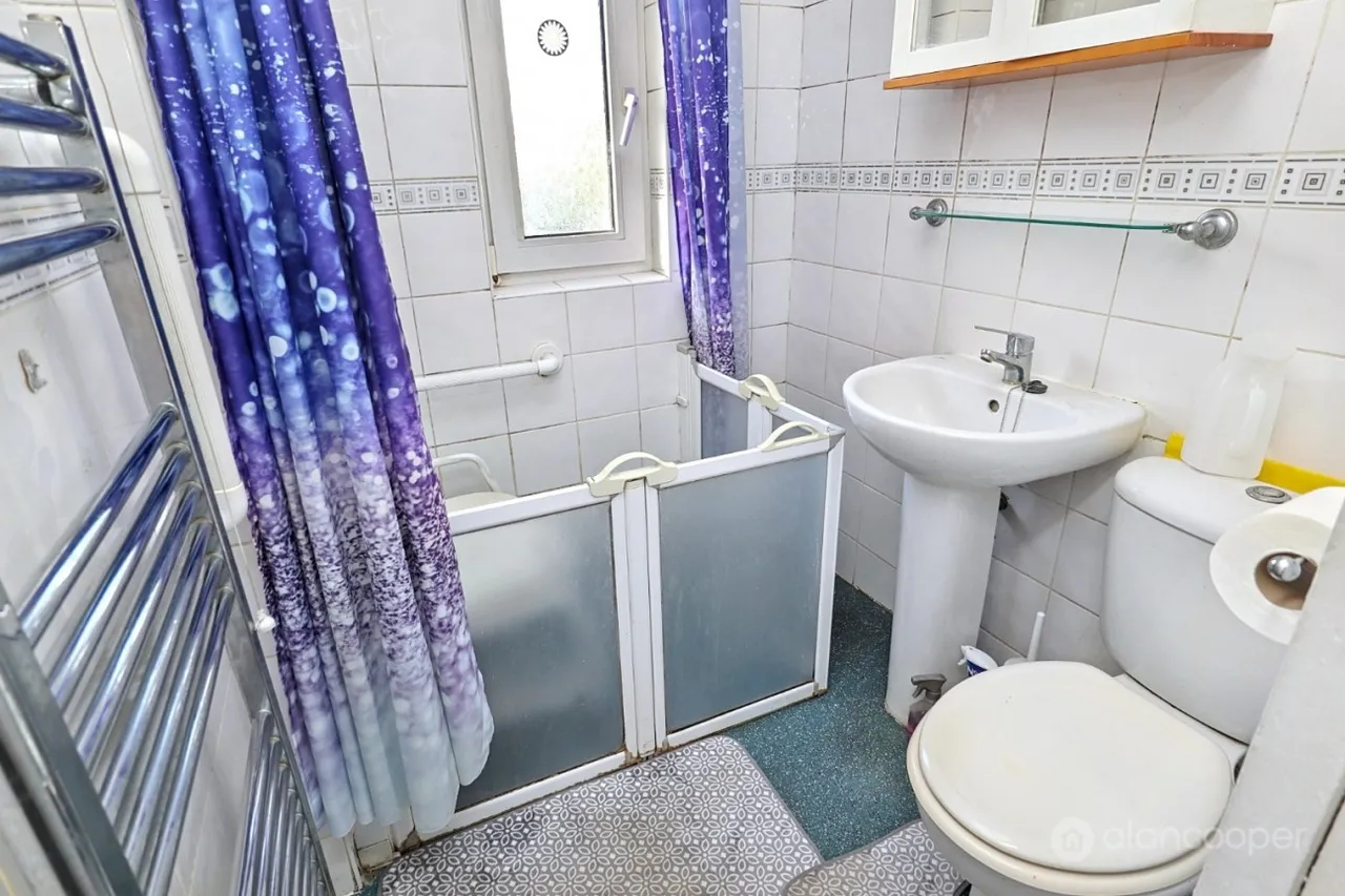 Weddington Road, Weddington, CV10, photo 14