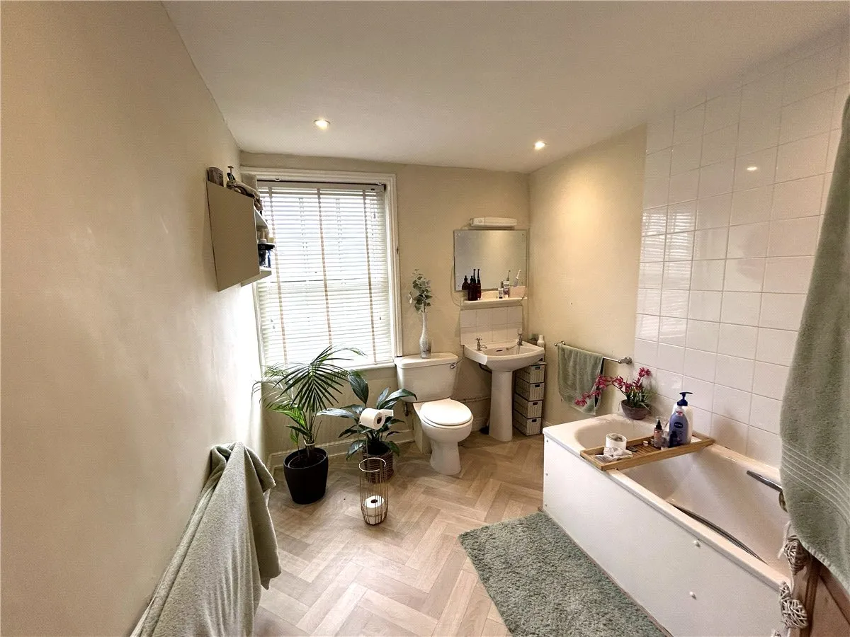 Manor Flats, Aldborough, YO51, photo 6