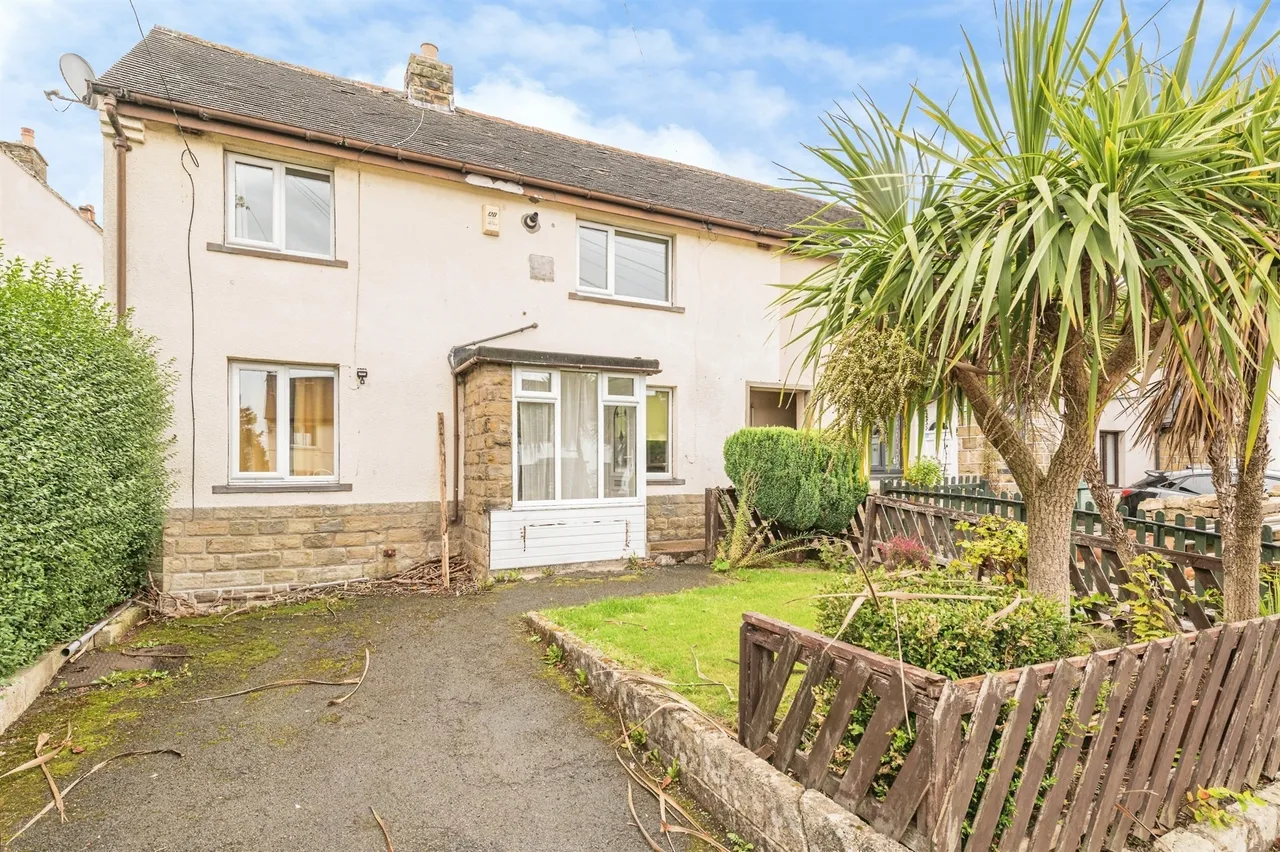 2 bed house for sale — Jos Way, Shepley, Huddersfield