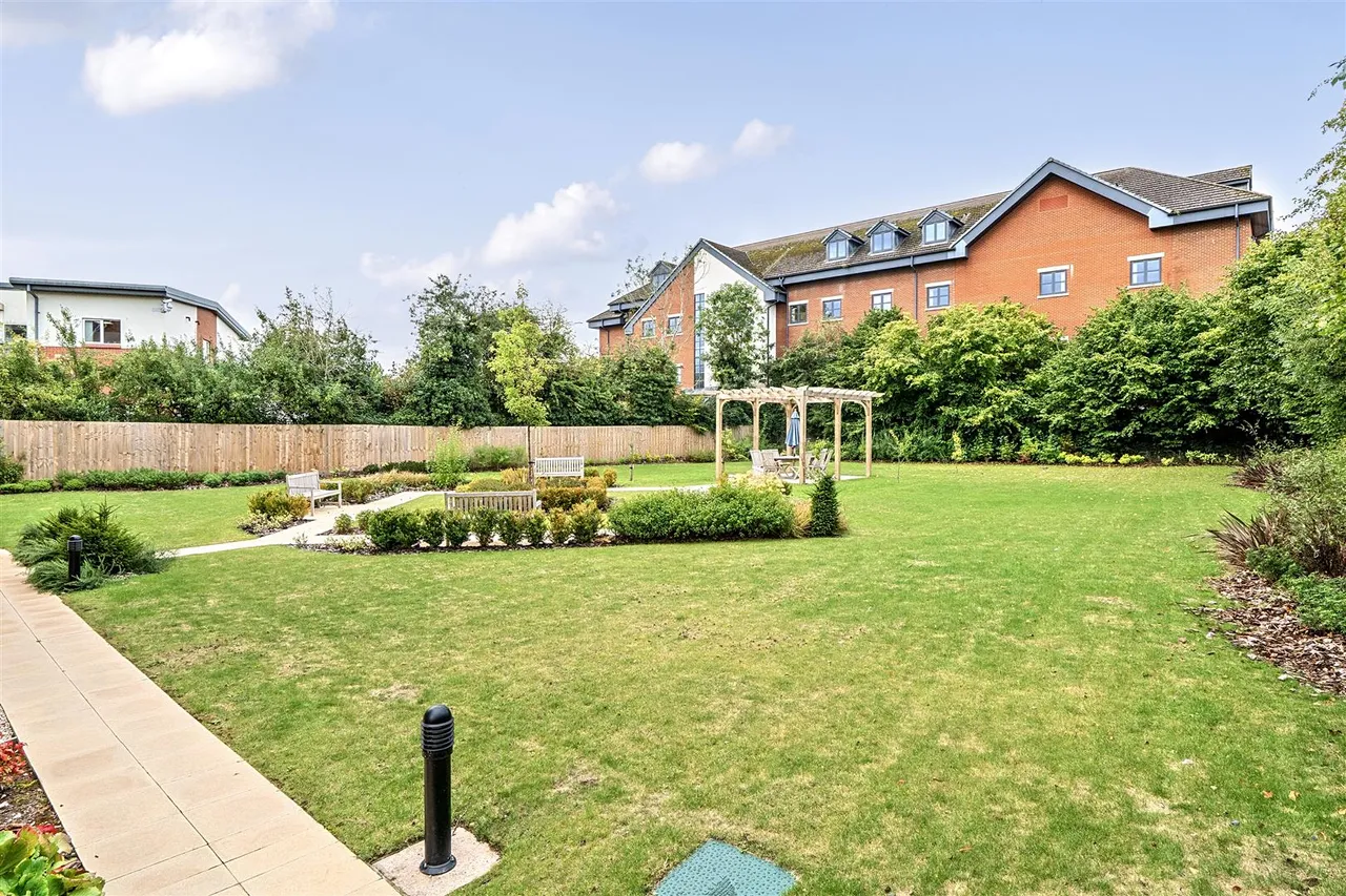 Innage Lane, Bridgnorth, WV16, photo 11