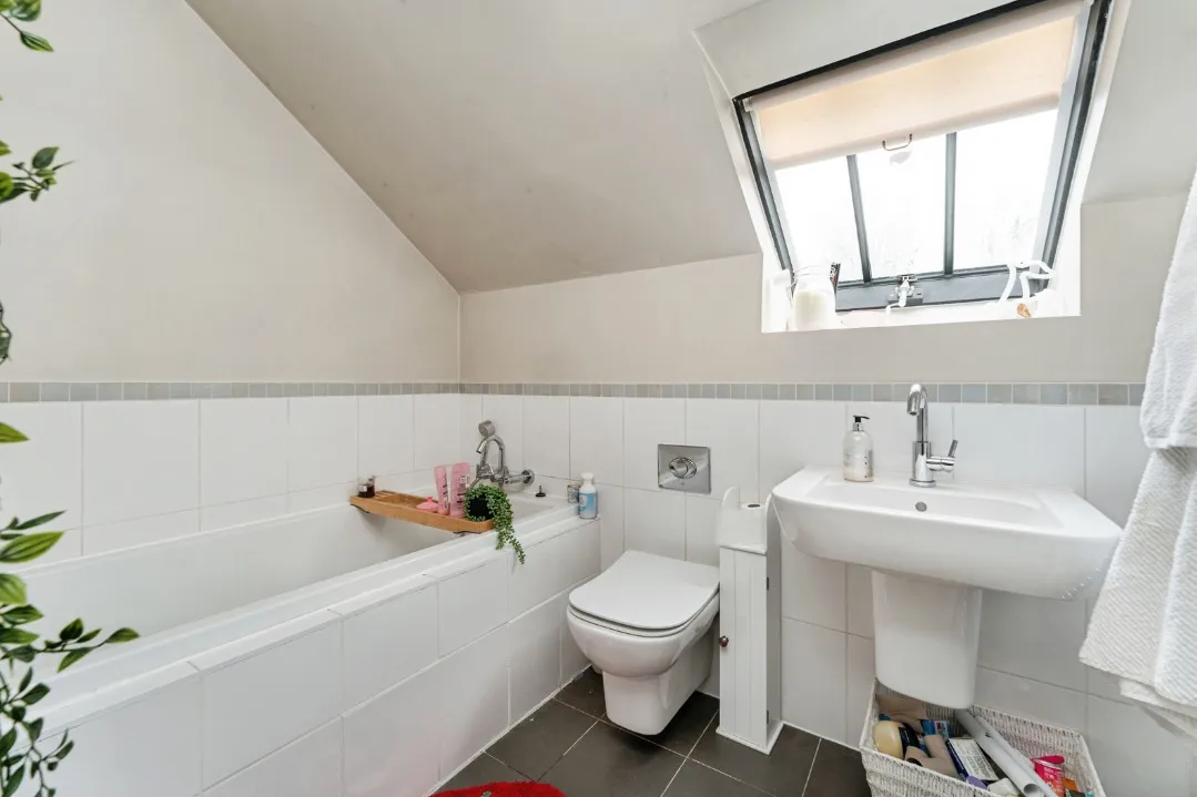 North Courtyard, Herringswell, IP28 6WG, photo 5